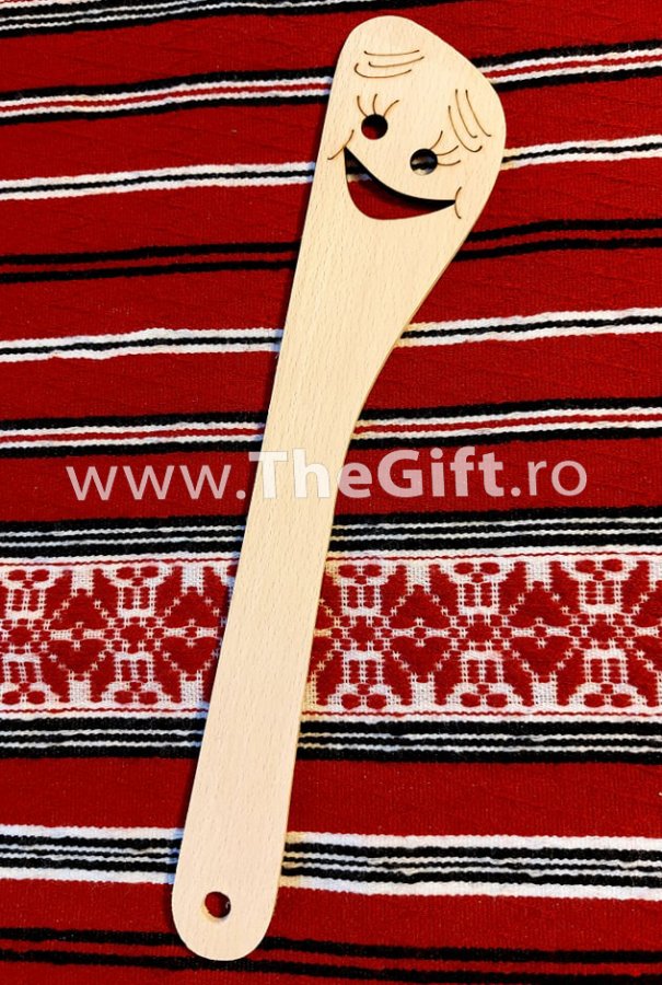 Spatula haioasa, din lemn - Apasa pe imagine pentru inchidere
