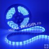 Banda led RGB de 5 metri, cu telecomanda si adaptor