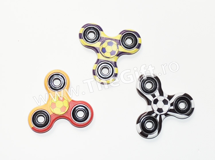 Jucarie antistres Fidget Spinner, fotbal - Apasa pe imagine pentru inchidere